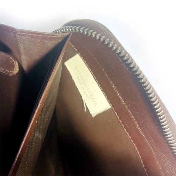 Bottega Veneta Intrecciato Weave Lambskin Full Zip Long Dark Brown Wallet - Picture 8 of 16